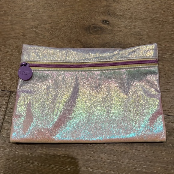 Ipsy Bag Bundle - Picture 4 of 4